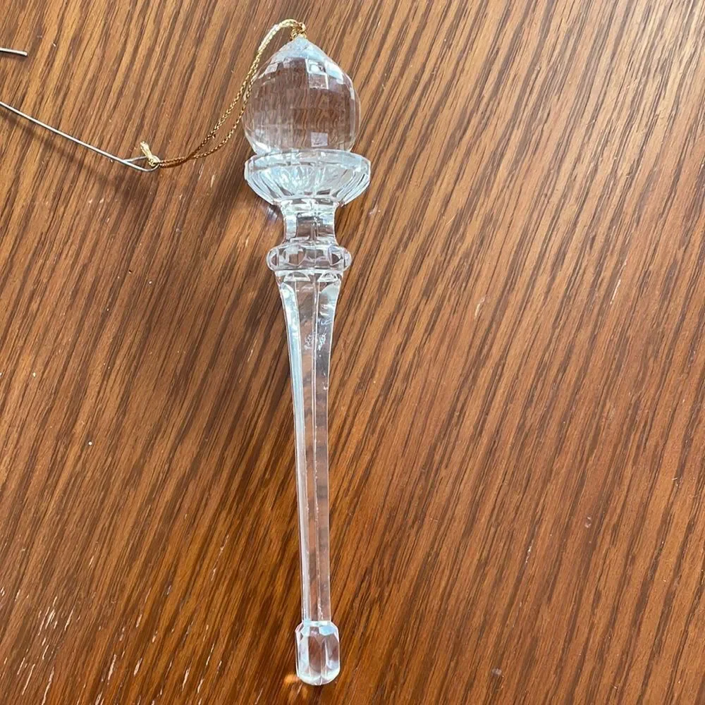 N/A clear plastic